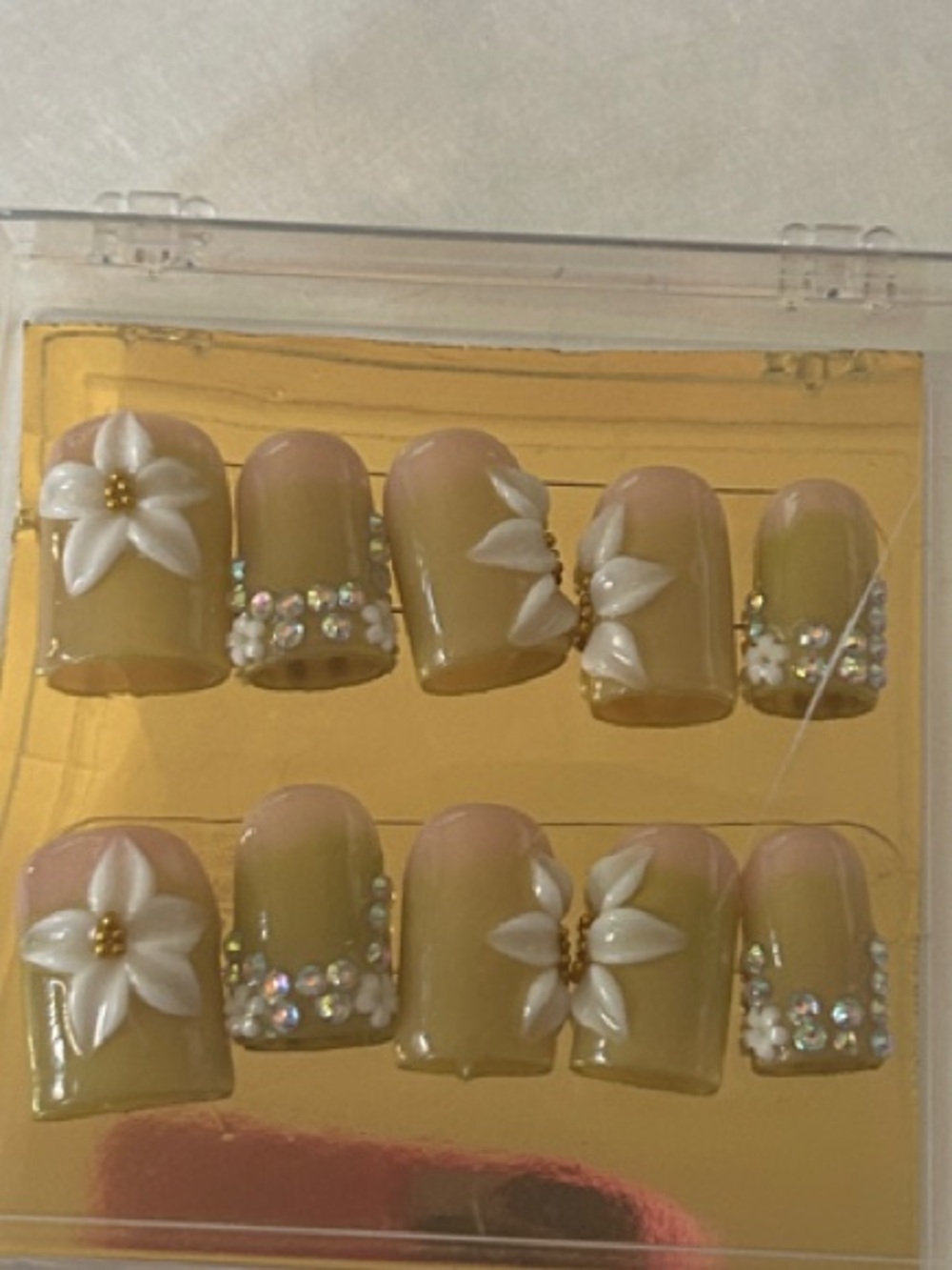 Olive Green Floral 3D Press-On Nail Set